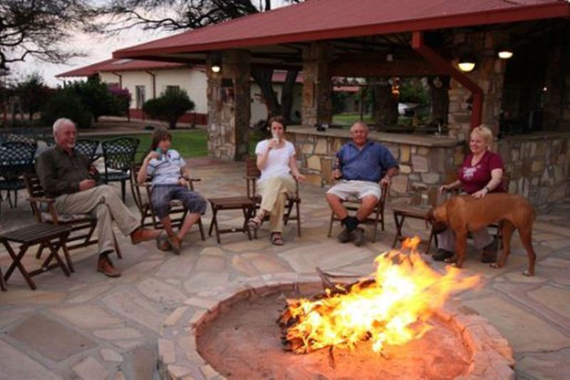 Dornhuegel Guestfarm Hotel Grootfontein Exterior photo